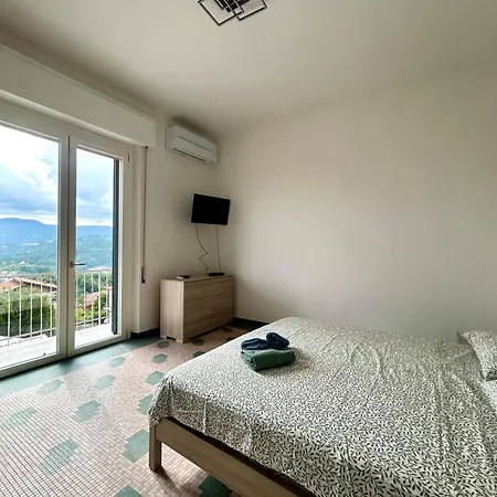 Apartament Bright Modern For 6 Guests With 3 Bedrooms New Furniture Air Conditioning Balcony Overlooking La Spezia Quiet Residential Area Carozzo
