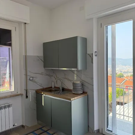 Lägenhet Ampio Fino A 9 Persone Sulle Colline Della Spezia, Vista Panoramica Sul Golfo - 10 Minuti Dal Centro Citta 16 Da Sarzana E Lerici *